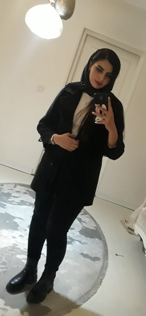 زهرا مهدوی