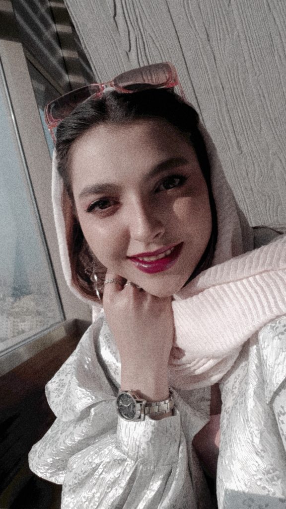 نیوشا خمسه