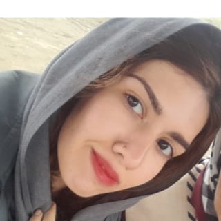 کیمیا نادری