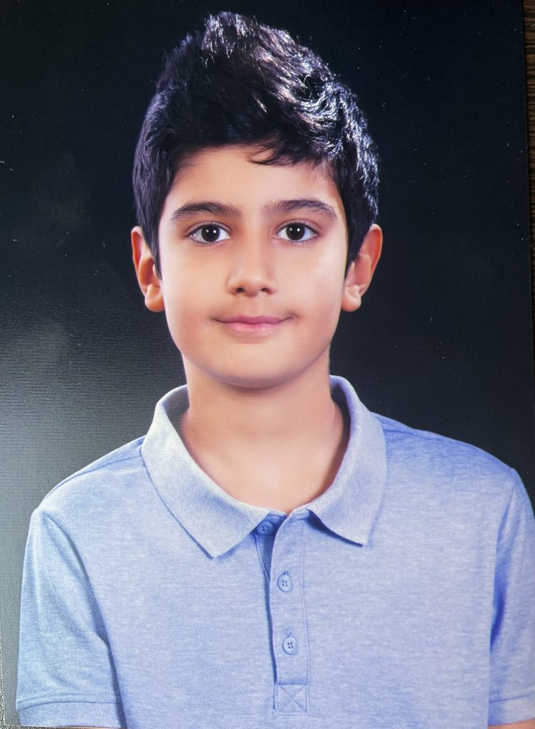 آریا علیزاده