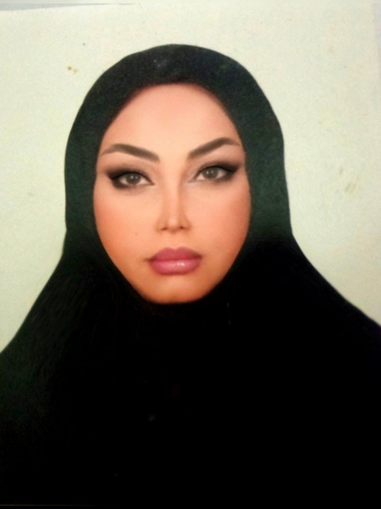 زهره غفاری