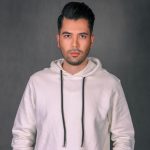 همایون مشتاقی