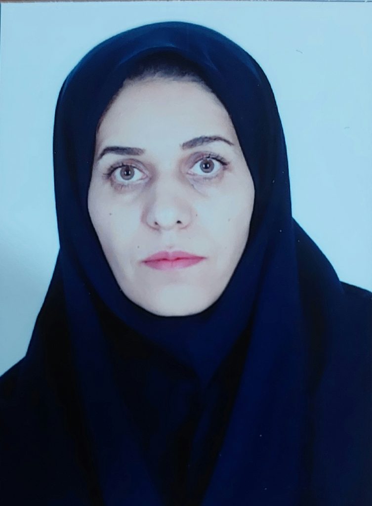کبری صفایی زاده