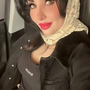 ویدا ظفری