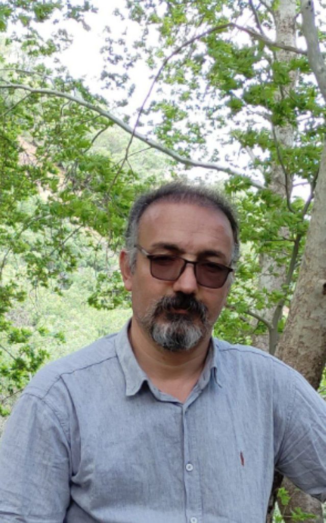 سیروس خزایی