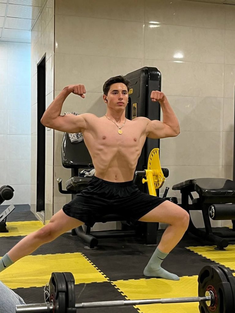 امیرمحمد سنگ تراش