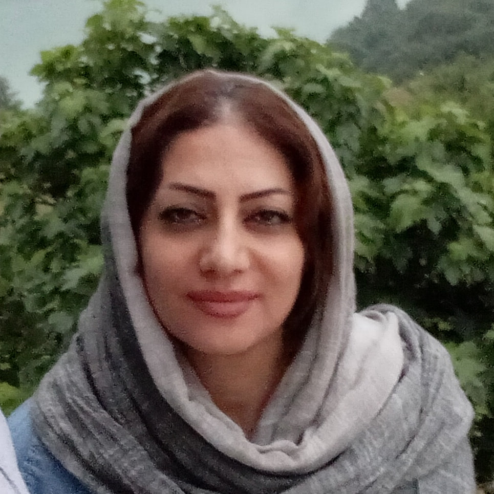 سلنا طاووسی