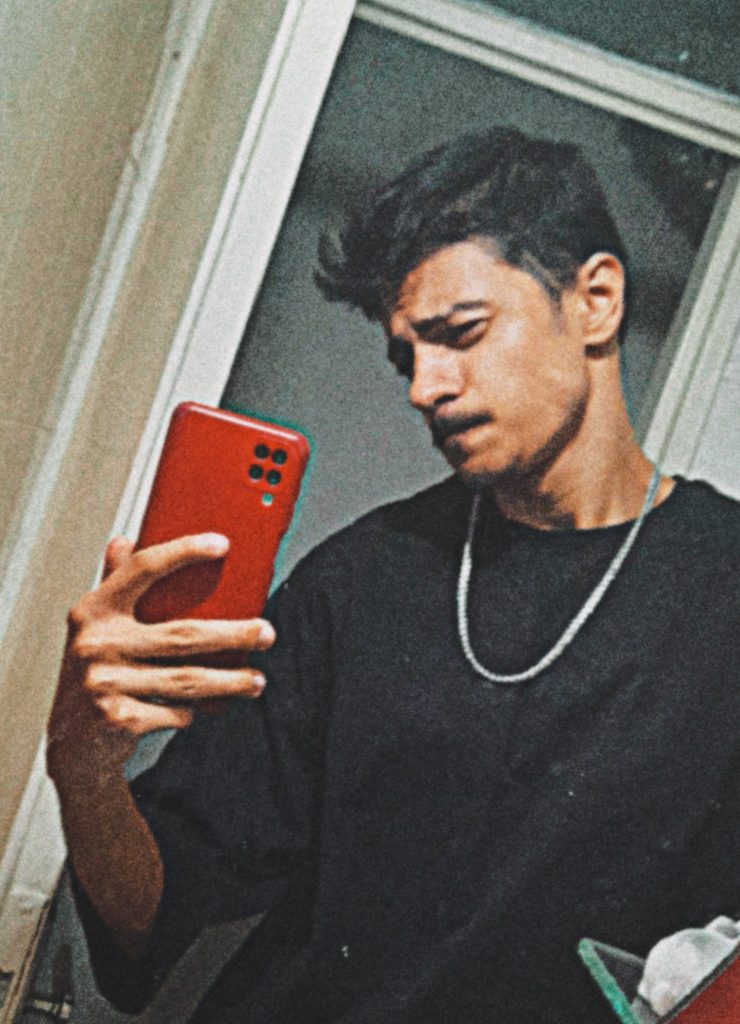 امیرحسین قلی زاده پاک