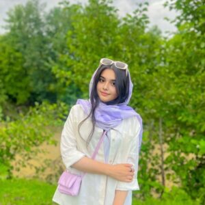 هستی محمدیان