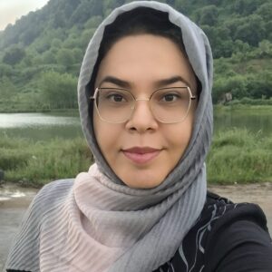 مینا اسماعیلی پور